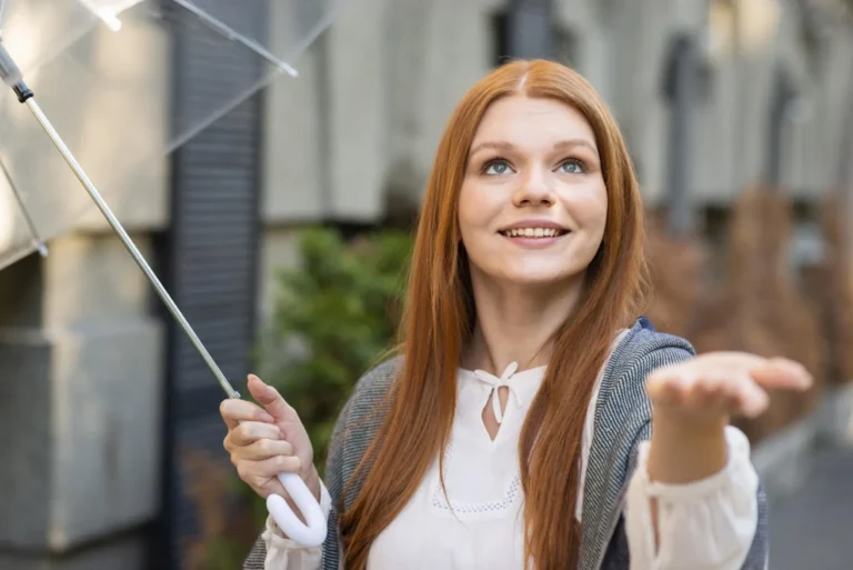 Mit czytania w myślach: Dlaczego oczekiwanie, że „powinien się domyślić”, niszczy relacje?